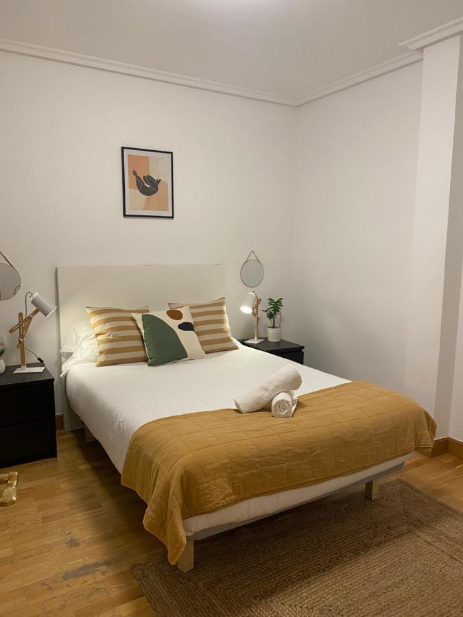 Apartamento Amplio Y Central A Pie De Playa La Concha San Sebastián Zewnętrze zdjęcie